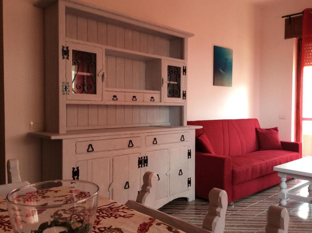 La Contessa Aparthotel Santa Teresa Gallura Buitenkant foto