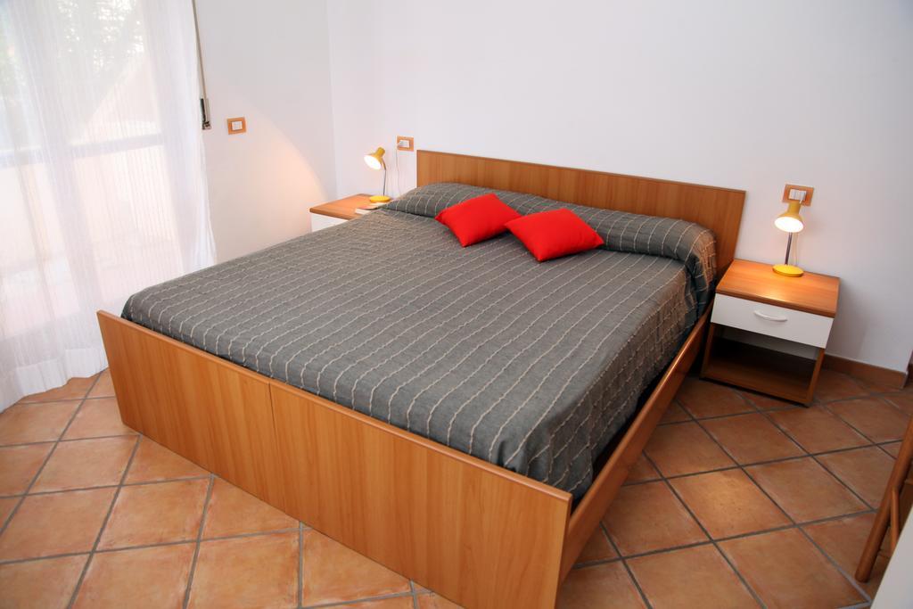 La Contessa Aparthotel Santa Teresa Gallura Kamer foto