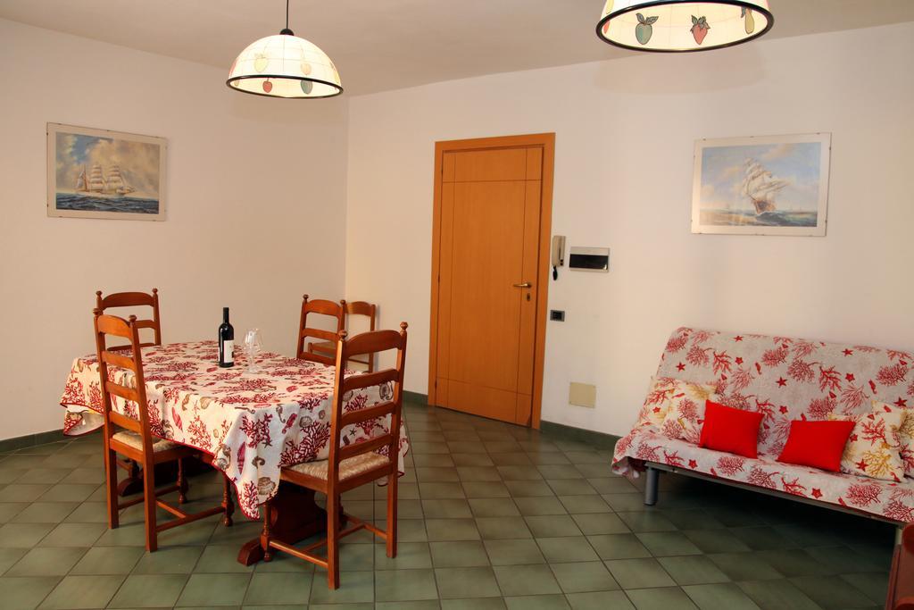 La Contessa Aparthotel Santa Teresa Gallura Kamer foto