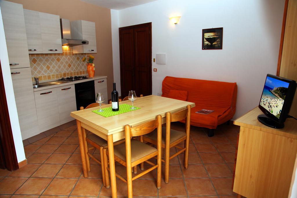 La Contessa Aparthotel Santa Teresa Gallura Kamer foto