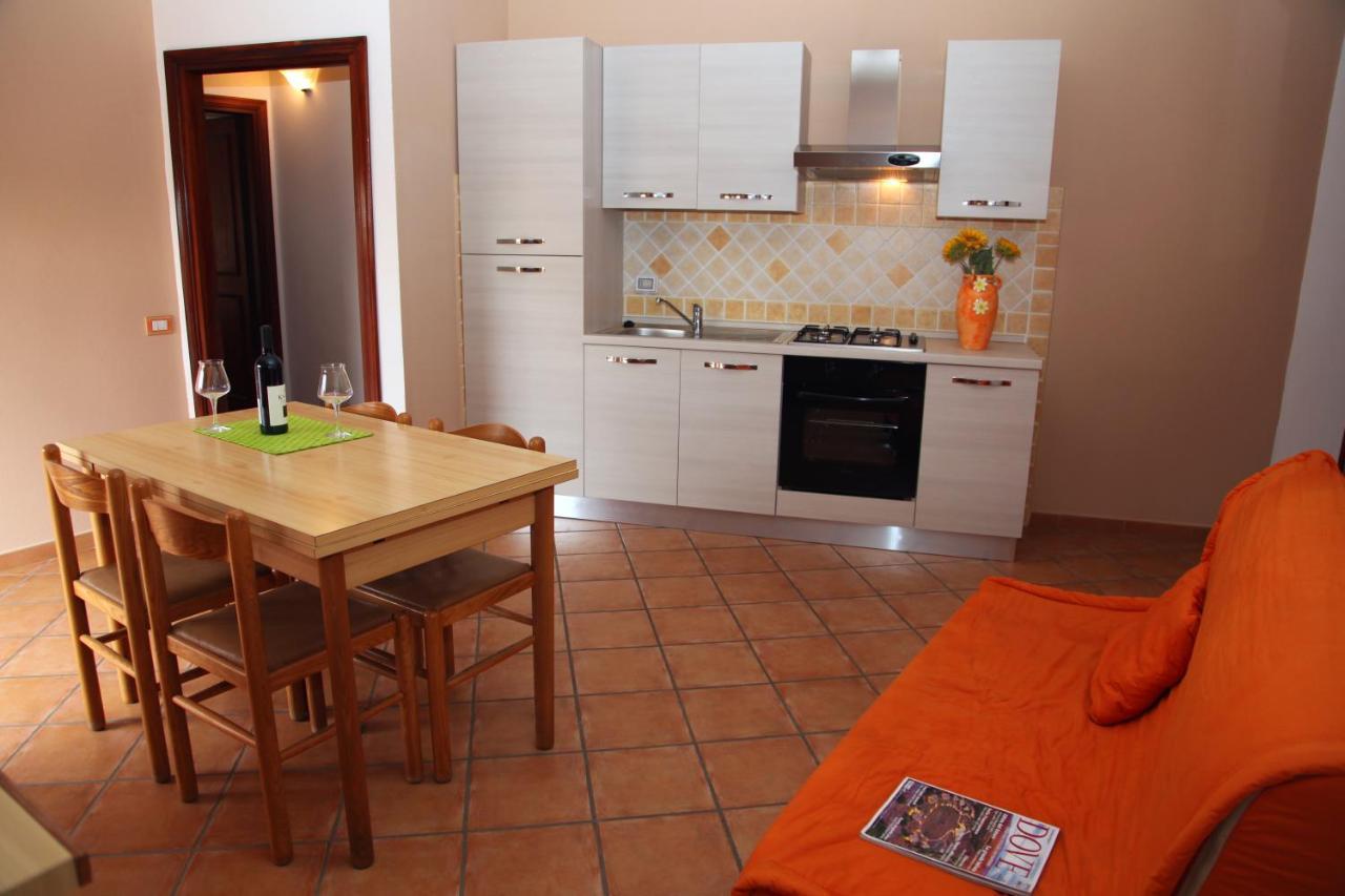 La Contessa Aparthotel Santa Teresa Gallura Buitenkant foto